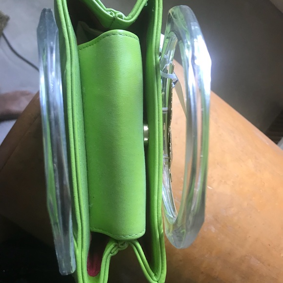 Leather pocketbook with acrylic handle - Picture 3 of 8